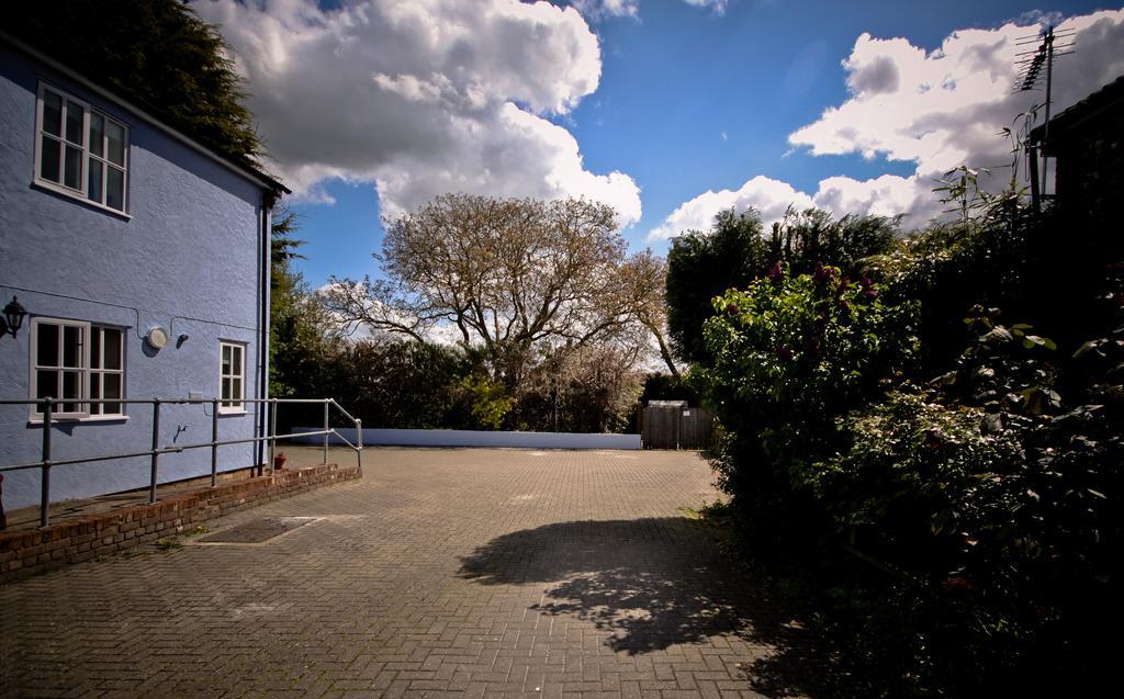 The Cock Inn Bed And Breakfast Glemsford エクステリア 写真